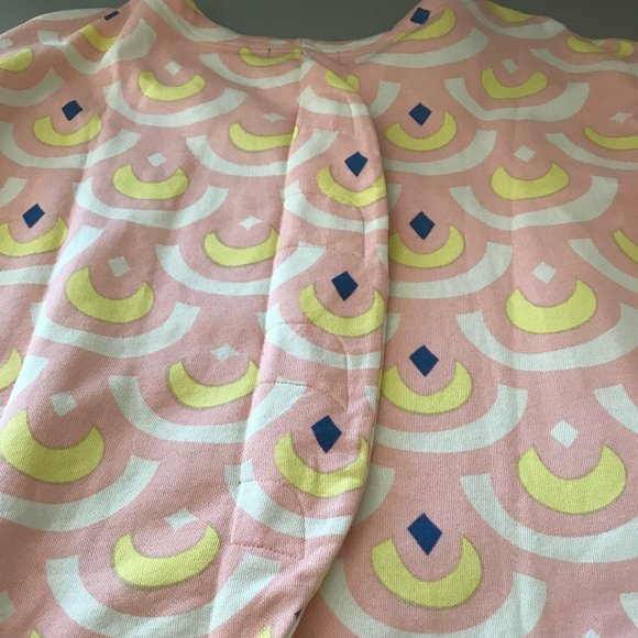 Ne-net Fish Scale Oversized Dress - Picture 5 of 9